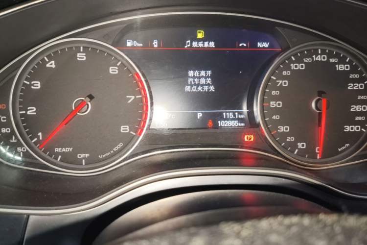 Used Audi A6L 2018 30th Anniversary Edition 30 FSI Style Model Odometer Close Up