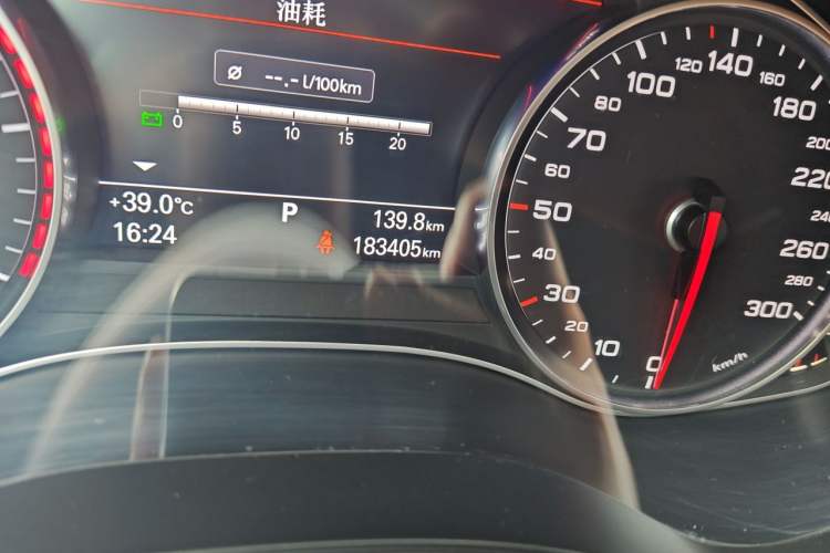 Used Audi A6L 2018 30th Anniversary Edition 45 TFSI quattro Sport model Odometer Close Up