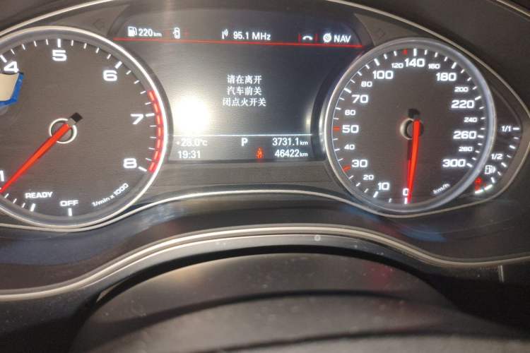 Used Audi A6L 2018 30th Anniversary Edition TFSI Trendy Model Odometer Close Up