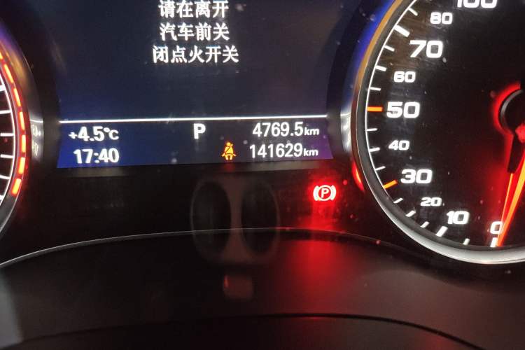 Used Audi A6L 2018 30th Anniversary Edition TFSI Trendy Model Odometer Close Up