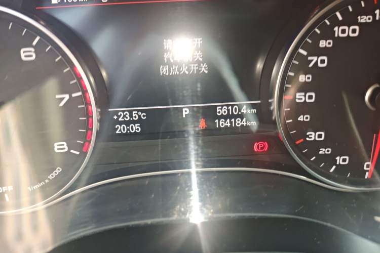 Used Audi A6L 2018 30th Anniversary Edition TFSI Trendy Model Odometer Close Up