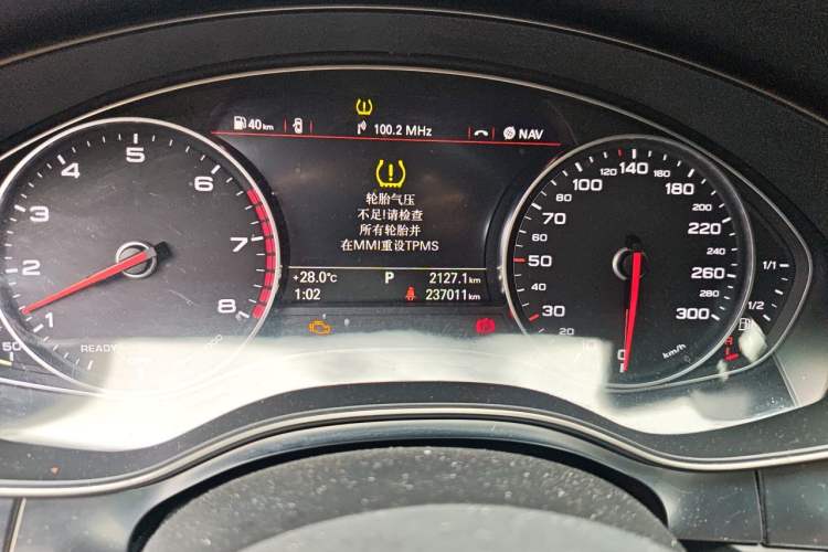 Used Audi A6L 2018 30th Anniversary Edition 45 TFSI quattro Sport model Odometer Close Up