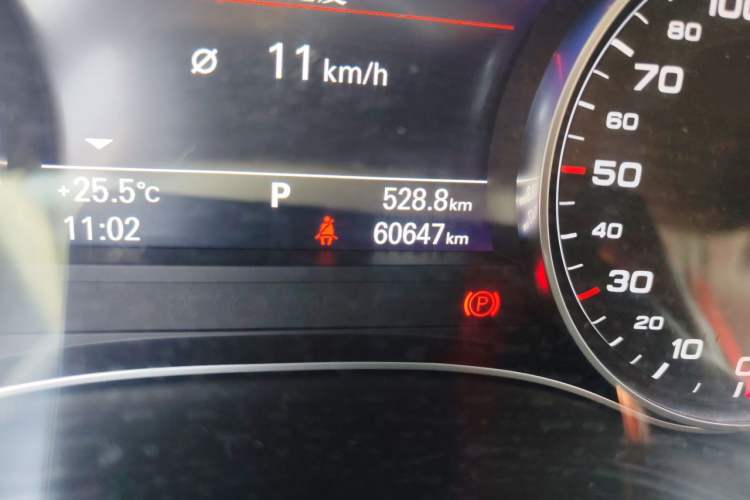 Used Audi A6L 2018 30th Anniversary Edition TFSI Trendy Model Odometer Close Up