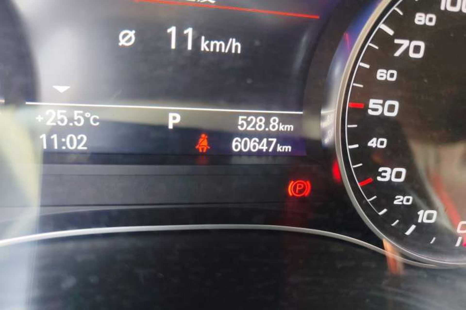 Used Audi A6L 2018 30th Anniversary Edition TFSI Trendy Model Odometer Close Up