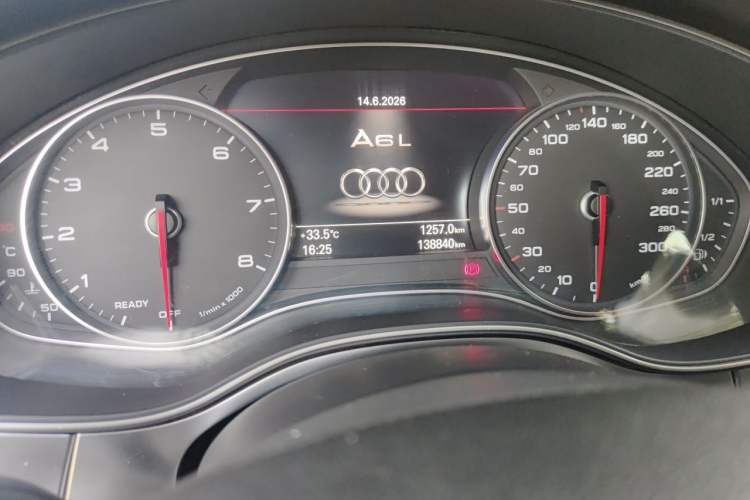 Used Audi A6L 2018 30th Anniversary Edition TFSI Trendy Model Odometer Close Up