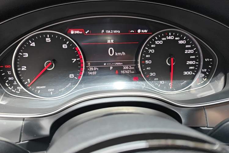 Used Audi A6L 2018 30th Anniversary Edition 45 TFSI quattro Sport model Odometer Close Up