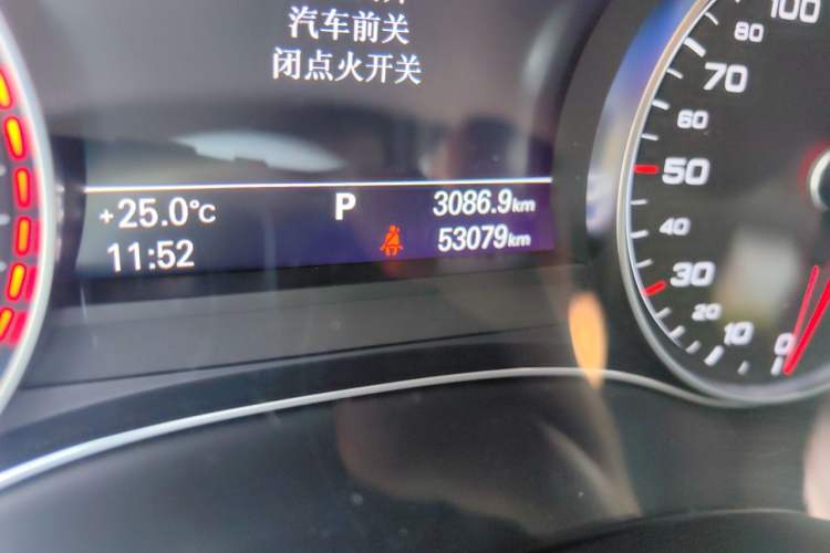 Used Audi A6L 2018 30th Anniversary Edition 35 TFSI Sport Edition Odometer Close Up