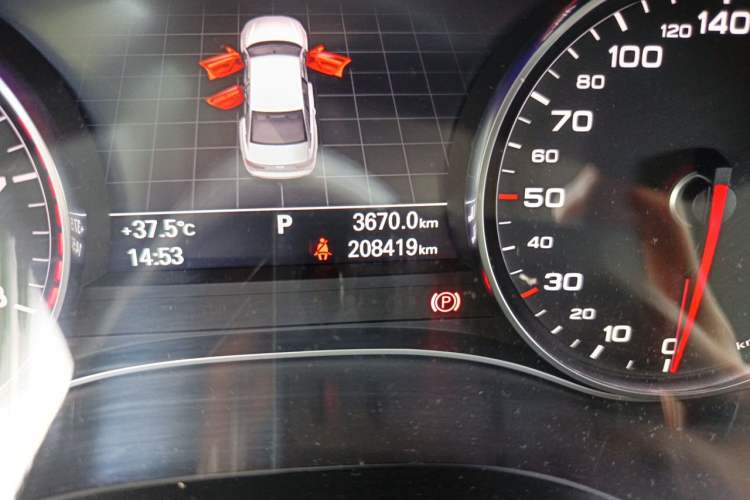Used Audi A6L 2018 30th Anniversary Edition TFSI Trendy Model Odometer Close Up