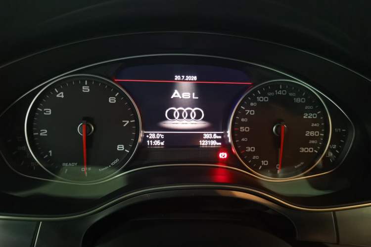 Used Audi A6L 2018 30th Anniversary Edition 45 TFSI quattro Sport model Odometer Close Up