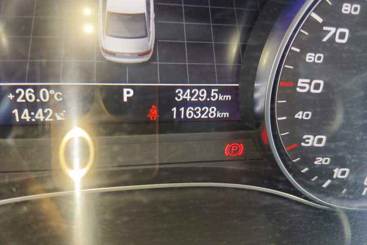 Used Audi A6L 2018 30th Anniversary Edition TFSI Trendy Model Odometer Close Up