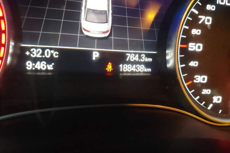 Used Audi A6L 2018 30th Anniversary Edition TFSI Trendy Model Odometer Close Up