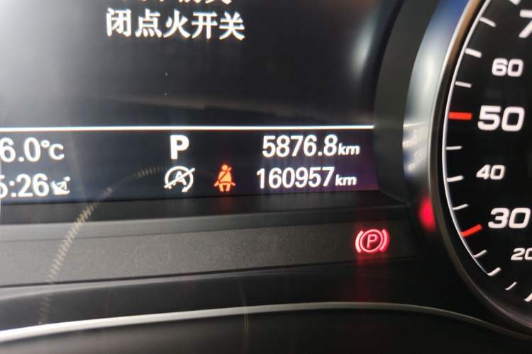 Used Audi A6L 2018 30th Anniversary Edition 35 TFSI Fashion Model Odometer Close Up