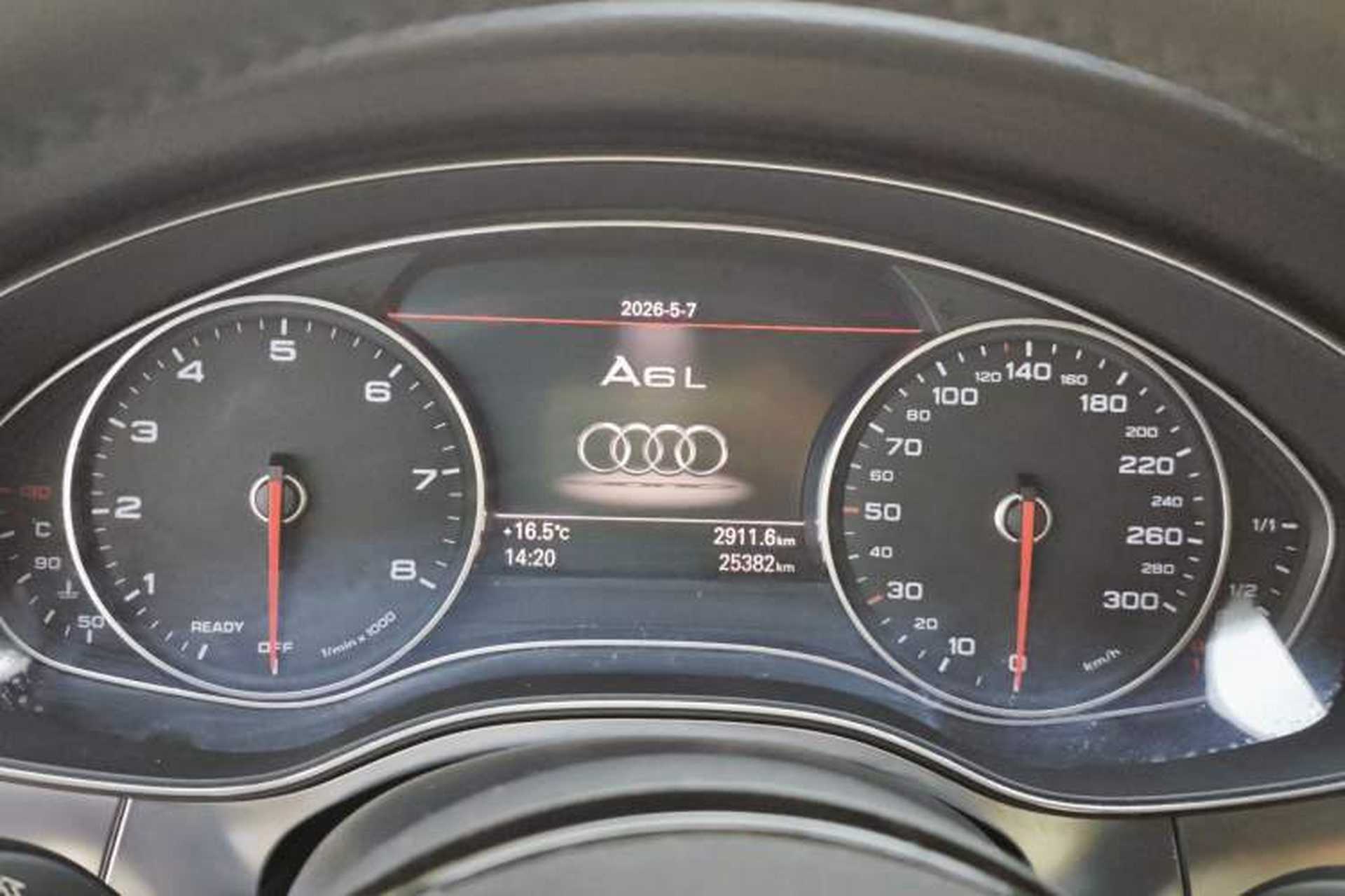 Used Audi A6L 2018 30th Anniversary Edition 35 TFSI Sport Edition Odometer Close Up