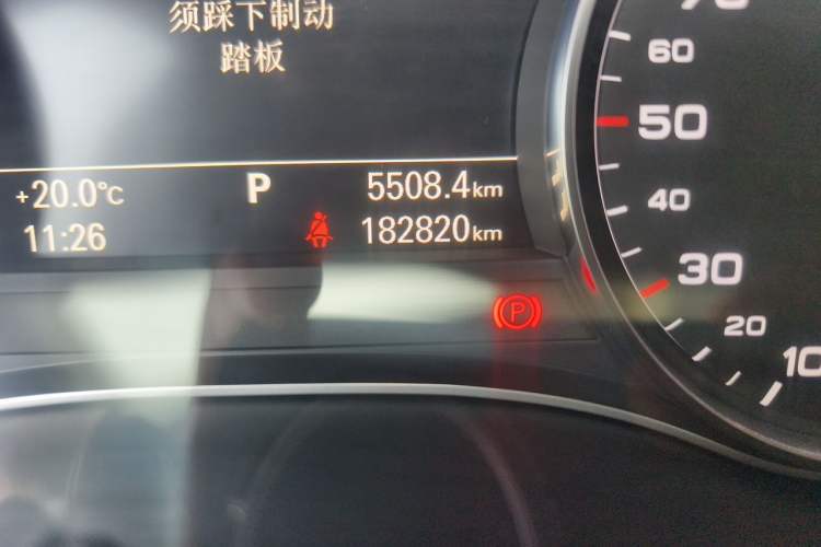 Used Audi A6L 2018 30th Anniversary Edition 30 FSI Style Model Odometer Close Up