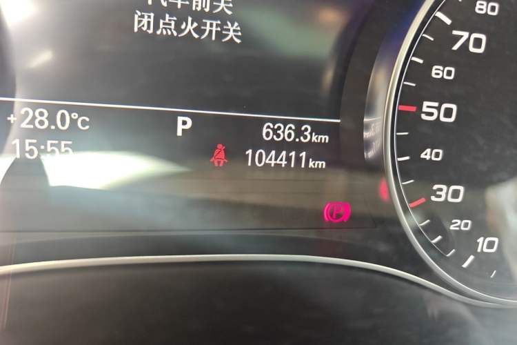 Used Audi A6L 2018 35 TFSI Collector's Edition Odometer Close Up