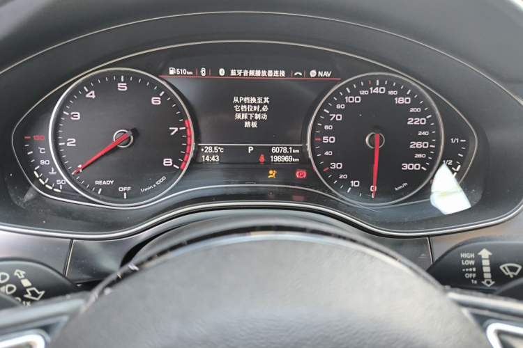 Used Audi A6L 2018 30th Anniversary Edition 35 TFSI Sport Edition Odometer Close Up