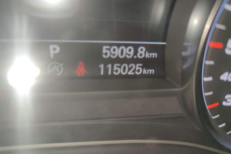 Used Audi A6L 2018 30th Anniversary Edition TFSI Trendy Model Odometer Close Up