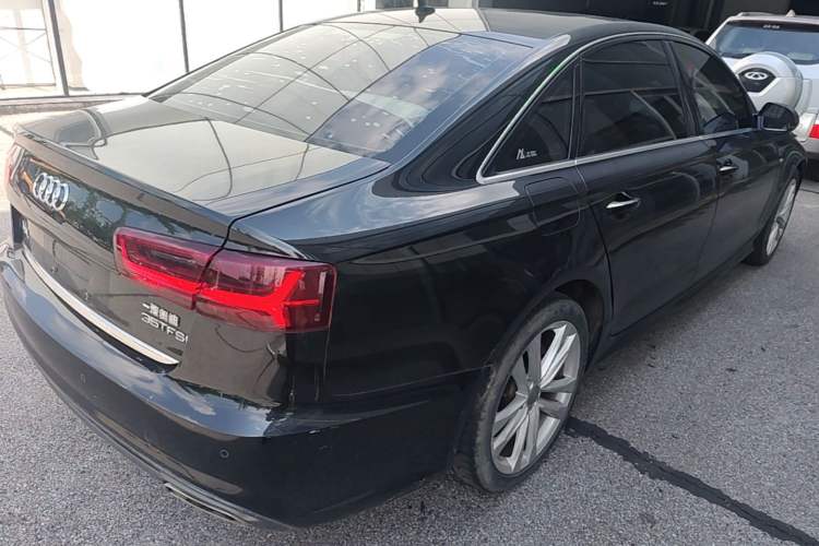 Used Audi A6L 2018 30th Anniversary Edition 35 TFSI Sport Edition Rear Right 45 Deg
