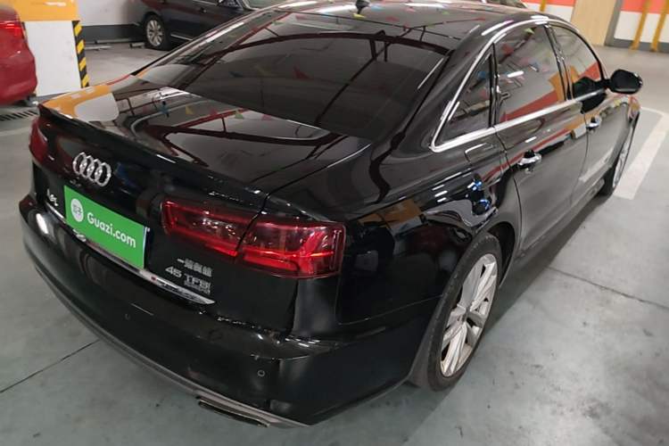 Used Audi A6L 2018 30th Anniversary Edition 45 TFSI quattro Sport model Rear Right 45 Deg