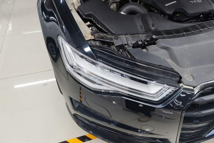 Used Audi A6L 2018 30th Anniversary Edition 35 TFSI Sport Edition Right Front Headlight
