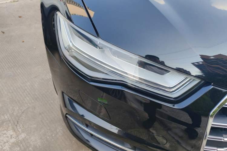 Used Audi A6L 2018 30th Anniversary Edition 35 TFSI Fashion Model Right Front Headlight