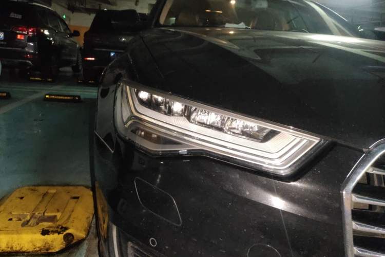 Used Audi A6L 2018 30th Anniversary Edition TFSI Trendy Model Right Front Headlight