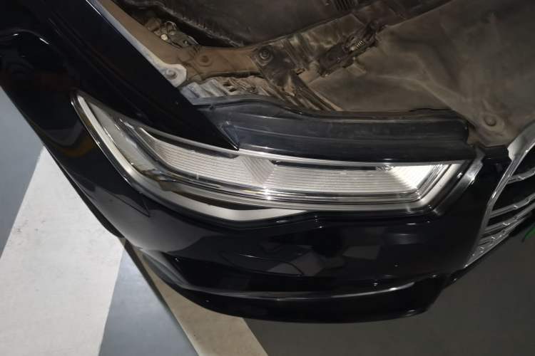 Used Audi A6L 2018 35 TFSI Collector's Edition Right Front Headlight