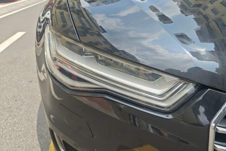 Used Audi A6L 2018 30th Anniversary Edition 35 TFSI Fashion Model Right Front Headlight