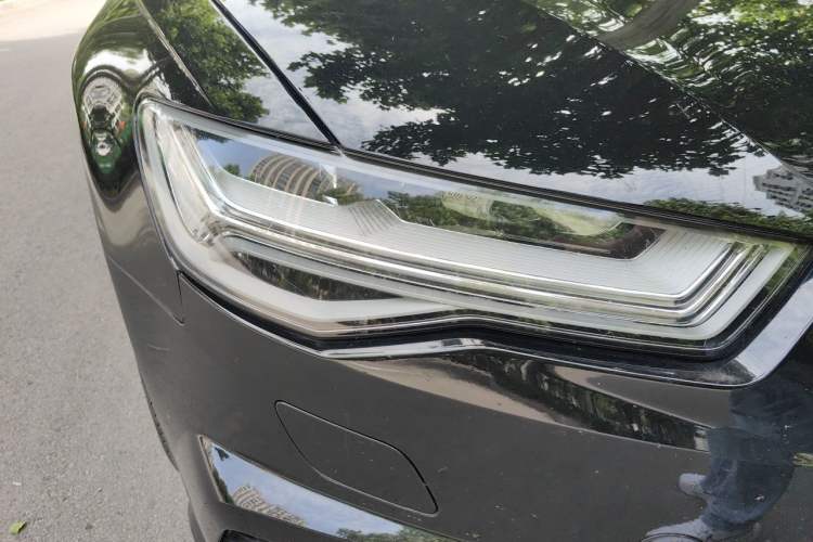 Used Audi A6L 2018 30th Anniversary Edition 35 TFSI Fashion Model Right Front Headlight