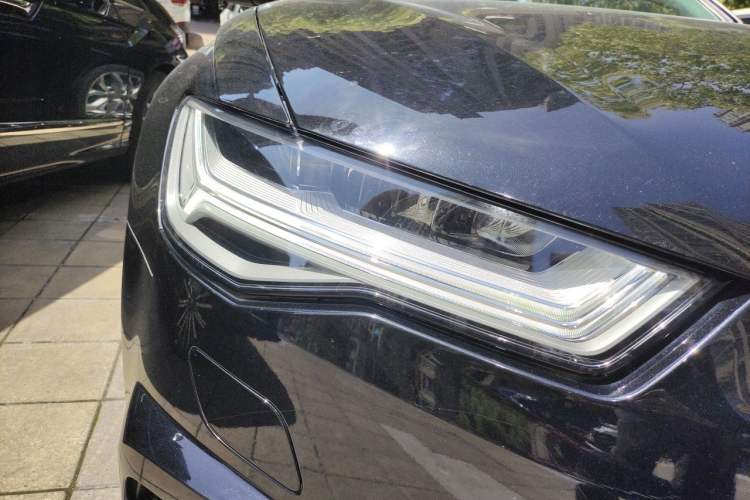 Used Audi A6L 2018 35 TFSI Collector's Edition Right Front Headlight