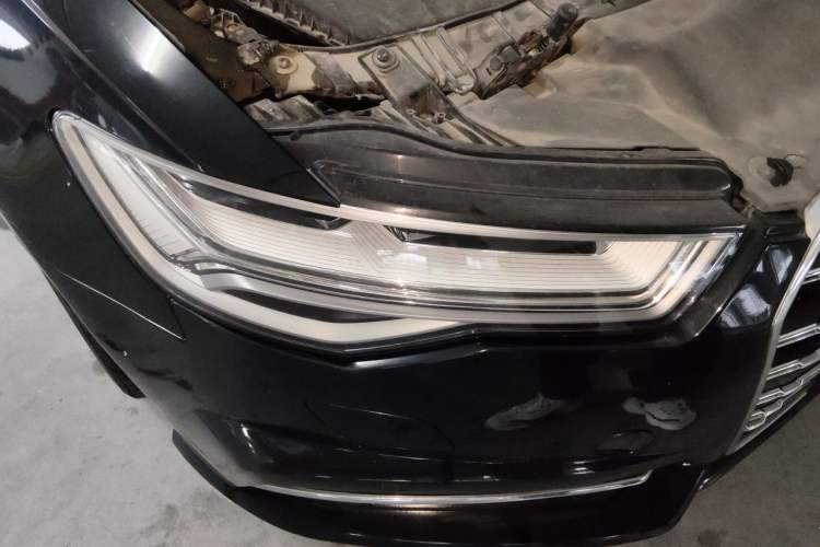 Used Audi A6L 2018 30th Anniversary Edition 35 TFSI Fashion Model Right Front Headlight