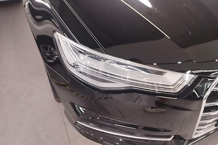 Used Audi A6L 2018 35 TFSI Collector's Edition Right Front Headlight