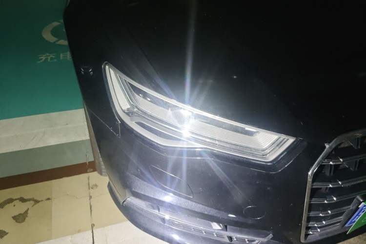 Used Audi A6L 2018 30th Anniversary Edition 45 TFSI quattro Sport model Right Front Headlight