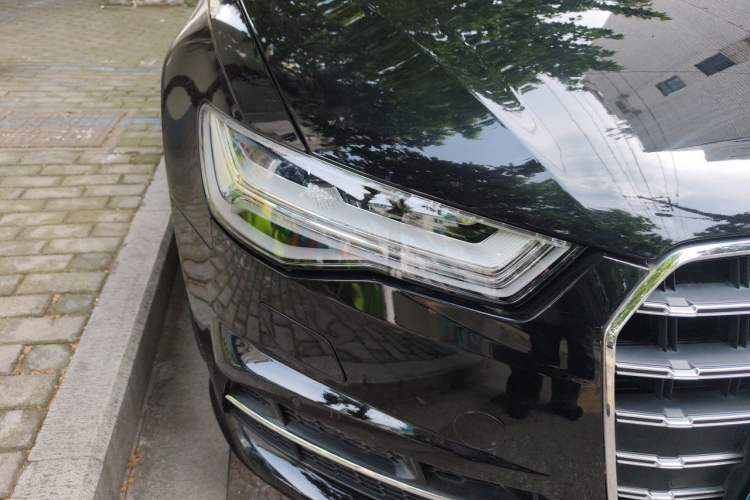 Used Audi A6L 2018 35 TFSI Collector's Edition Right Front Headlight