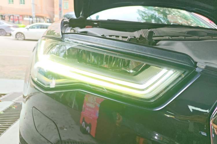 Used Audi A6L 2018 30th Anniversary Edition 35 TFSI Fashion Model Right Front Headlight
