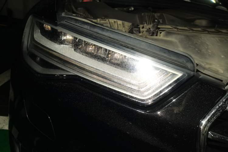 Used Audi A6L 2018 30th Anniversary Edition TFSI Trendy Model Right Front Headlight