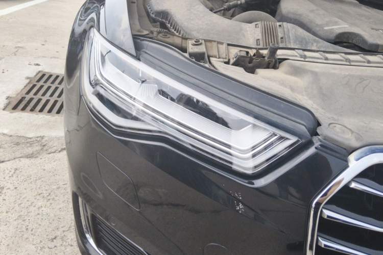 Used Audi A6L 2018 30th Anniversary Edition 35 TFSI Fashion Model Right Front Headlight
