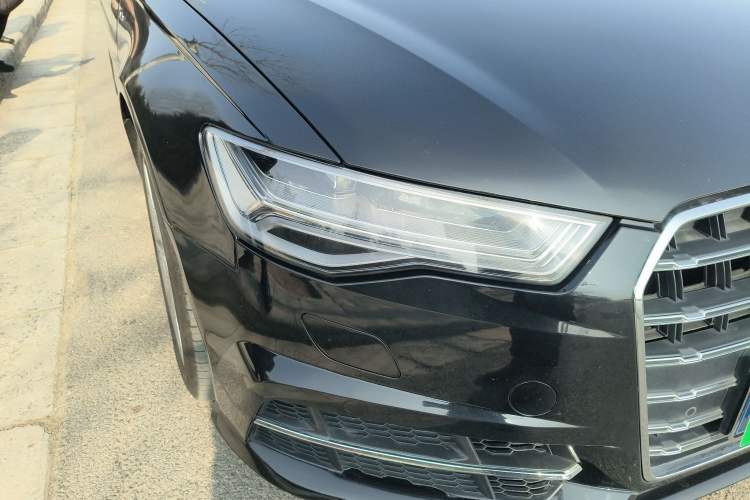 Used Audi A6L 2018 30th Anniversary Edition TFSI Trendy Model Right Front Headlight