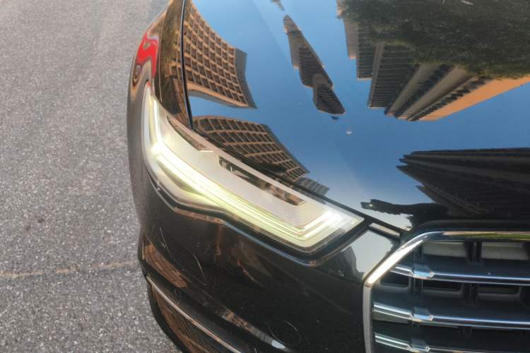 Used Audi A6L 2018 30th Anniversary Edition 35 TFSI Fashion Model Right Front Headlight