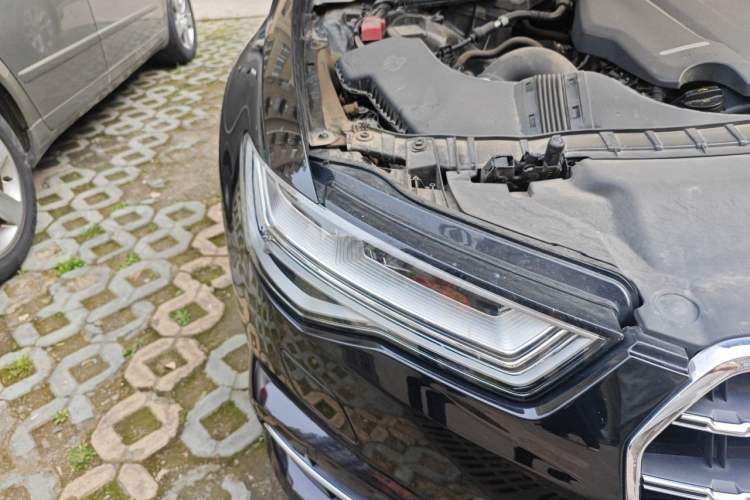 Used Audi A6L 2018 35 TFSI Collector's Edition Right Front Headlight