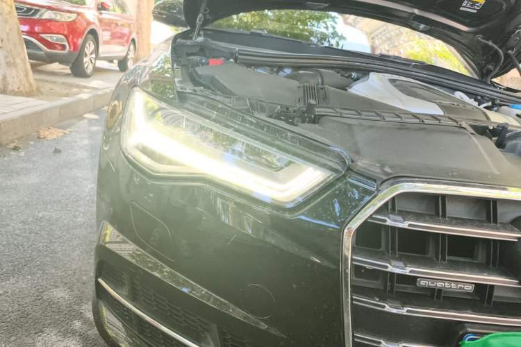 Used Audi A6L 2018 30th Anniversary Edition 45 TFSI quattro Sport model Right Front Headlight