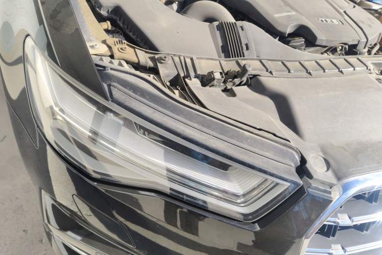 Used Audi A6L 2018 35 TFSI Collector's Edition Right Front Headlight