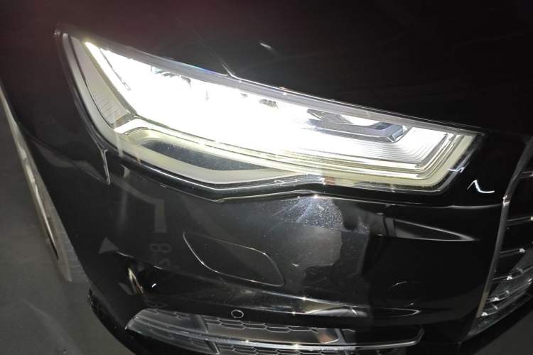 Used Audi A6L 2018 35 TFSI Collector's Edition Right Front Headlight