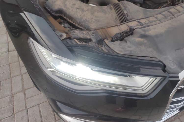 Used Audi A6L 2018 35 TFSI Collector's Edition Right Front Headlight