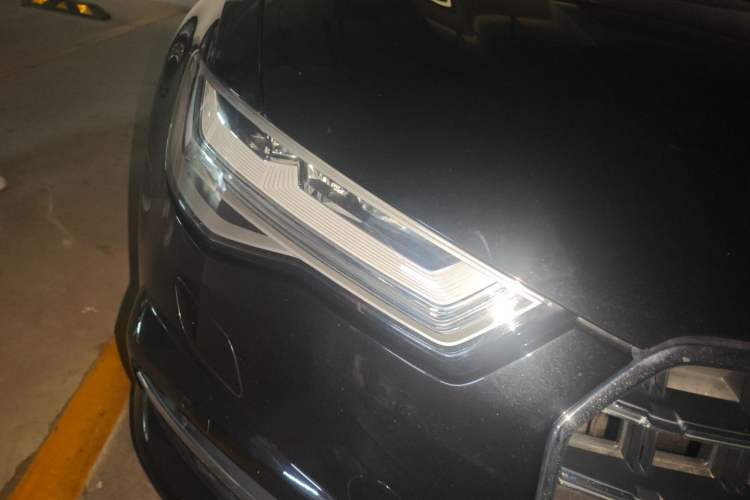 Used Audi A6L 2018 30th Anniversary Edition 35 TFSI Fashion Model Right Front Headlight