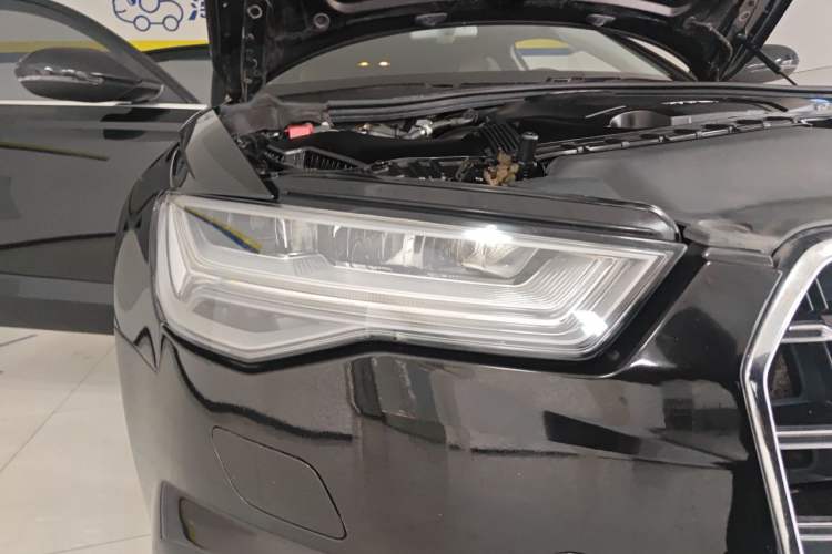 Used Audi A6L 2018 30th Anniversary Edition 35 TFSI Fashion Model Right Front Headlight