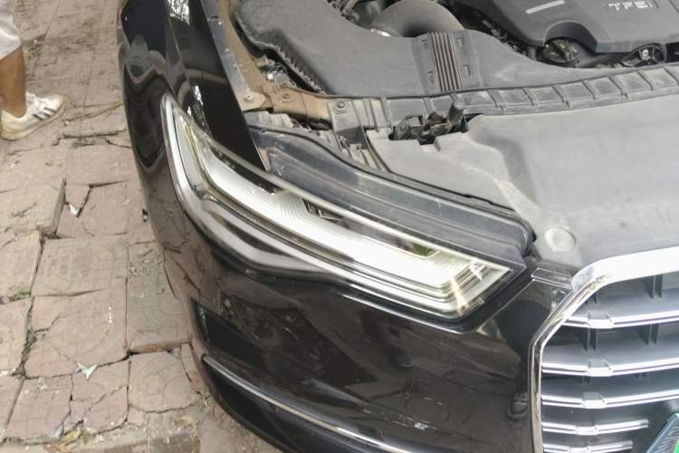 Used Audi A6L 2018 30th Anniversary Edition 35 TFSI Fashion Model Right Front Headlight