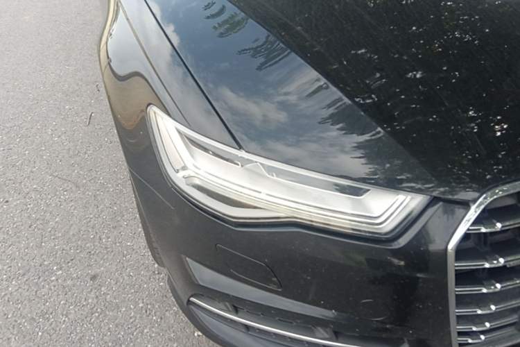 Used Audi A6L 2018 30th Anniversary Edition 45 TFSI quattro Sport model Right Front Headlight
