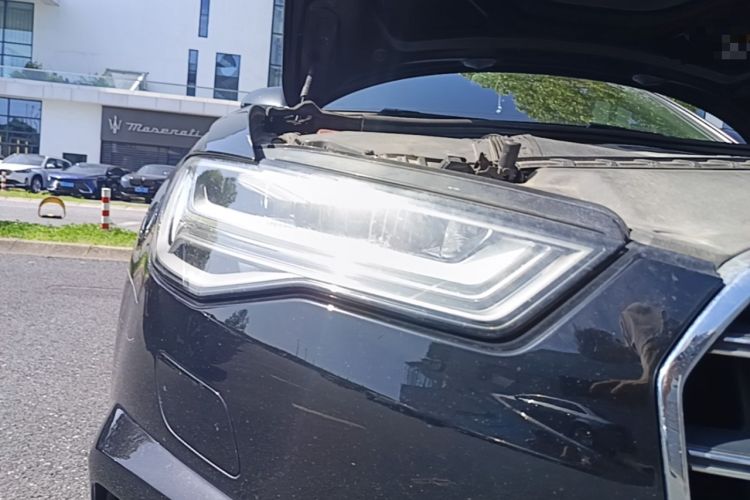 Used Audi A6L 2018 30th Anniversary Edition 45 TFSI quattro Sport model Right Front Headlight