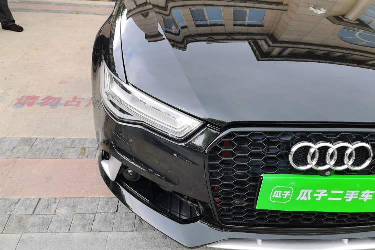 Used Audi A6L 2018 30th Anniversary Edition 45 TFSI quattro Sport model Right Front Headlight